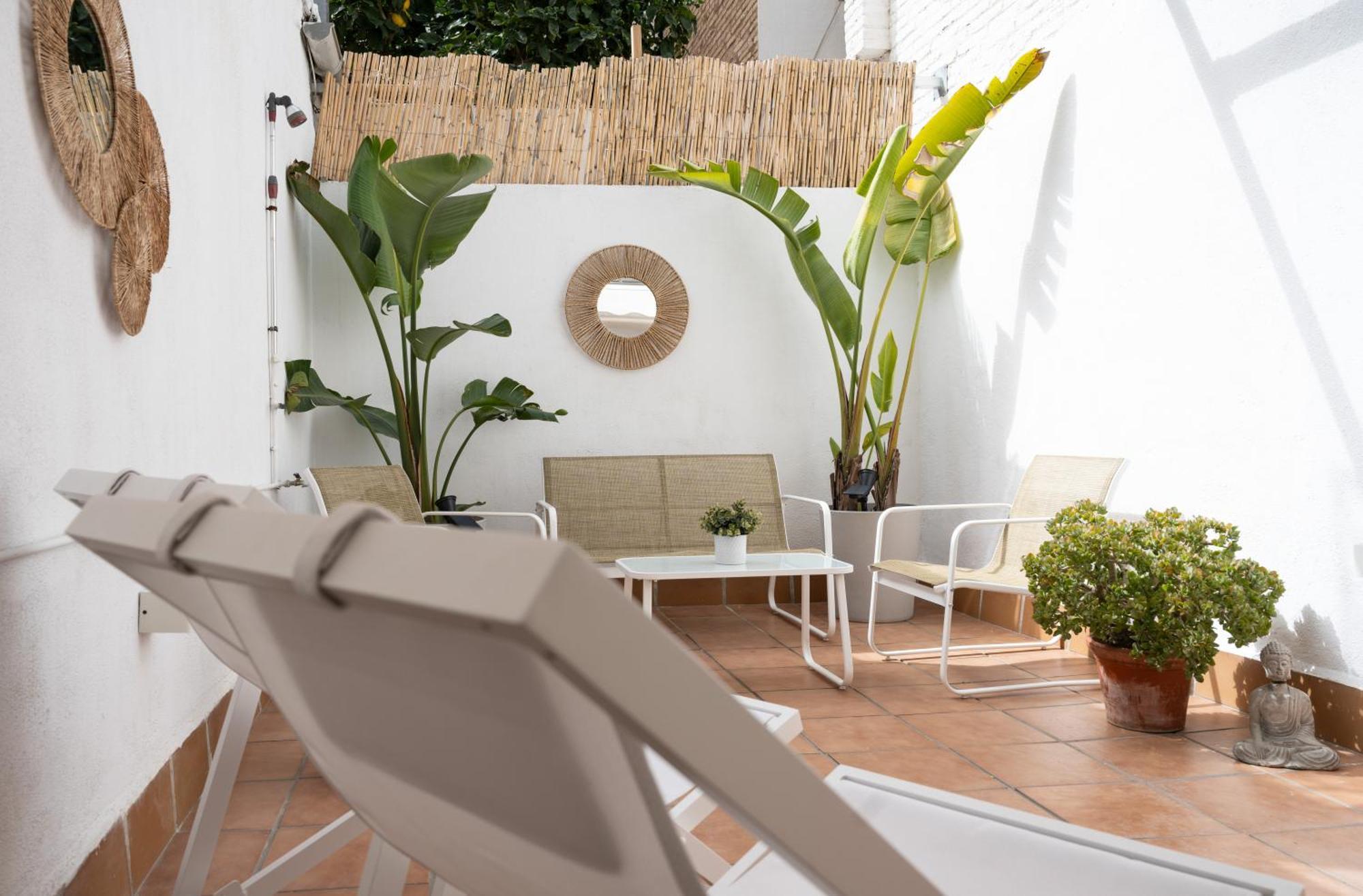 Stylish Apartment With Terrace For Couple Or Family Barcelone Extérieur photo